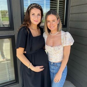 Puff sleeve floral top